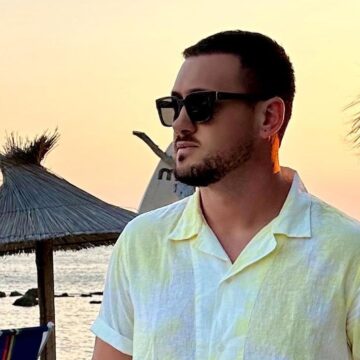 Albatrit Muçiqi ndryshon komplet, vështirë se njihet