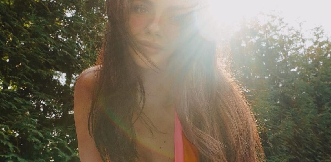 BEATRIX RAMOSAJ 5 Beatrix Ramosaj befason ndjekëit e saj, ka vendosur të shfaqet krejt ndryshe nga herat e tjera