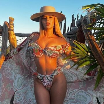 Si asnjëherë më parë, Tayna ekspozon pa pikë turpi të pasmet gjigante