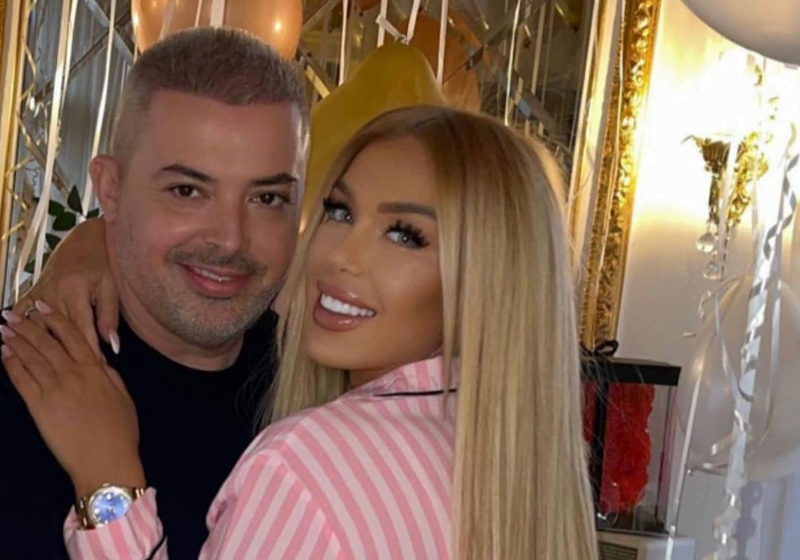 Burri i saj 55 vjeçar do të ‘shkrihet’, Adelina i shkon në shtëpi me këtë pamje mahnitëse