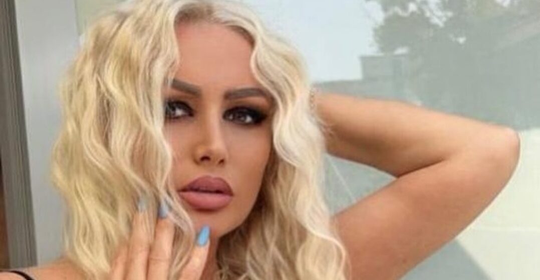 Brikena e RTK-së lajmërohet nga salloni i ondulimit, grimerja e paska shndërruar në ‘kukull’