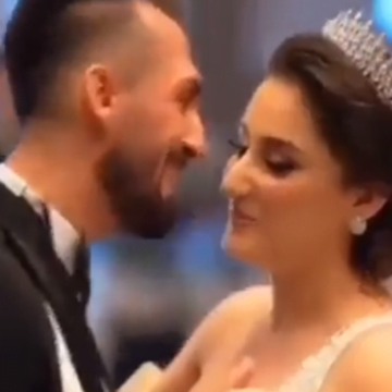 Çifti në pistë duke kërcyer, dalin pamjet e tmerrit ku humbën jetën 114 dasmorë