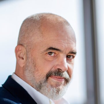 Rama: Dita e Madhe e Shenjtërimit të Nënë Terezës, shqiptares që i dëshmoi botës forcën e dashurisë