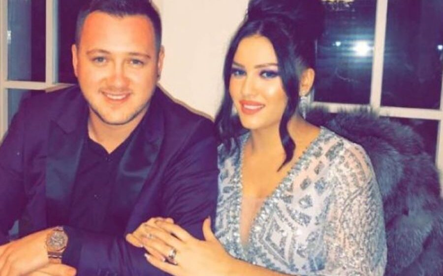 Nusja e Albatrit Muqiqit shkon në punë me një stil krejt ndryshen nga herat e tjera