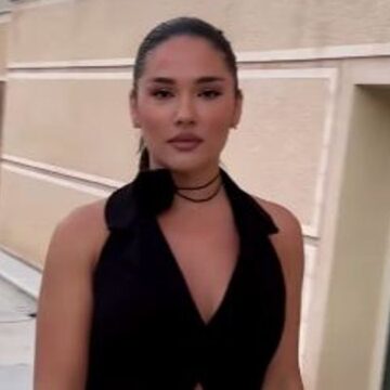 egzona1 Egzona është bërë gati për të dalë, është veshur e rregulluar si zonjë e vërtetë