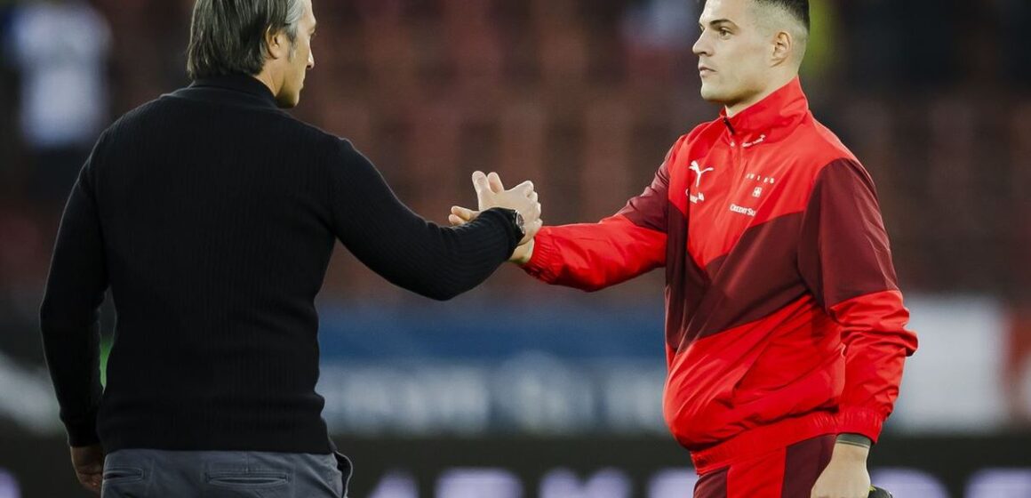 xhaka Trajneri i Zvicrës foli me Xhakën, pasi ky i fundit e kritikoi