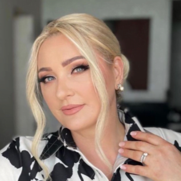 Dalin foto të reja të Remzie Osmanit si nuse – Nuk njihet