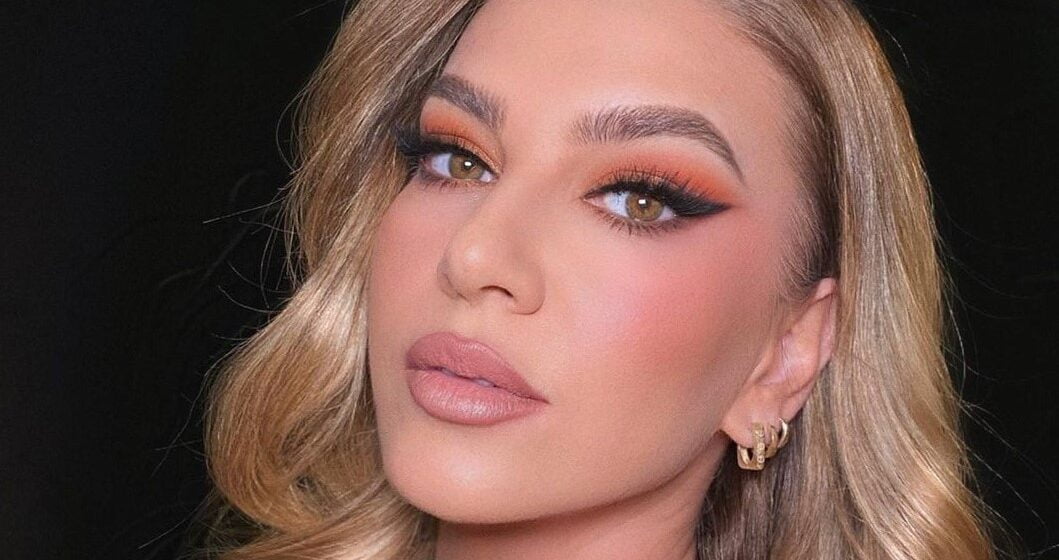 Leonora Jakupi - Instagram (11) Leonora Jakupi shkon për herë të parë në deti si grua e martuar, pozat provokuese do ta nervozojnë burrin e saj