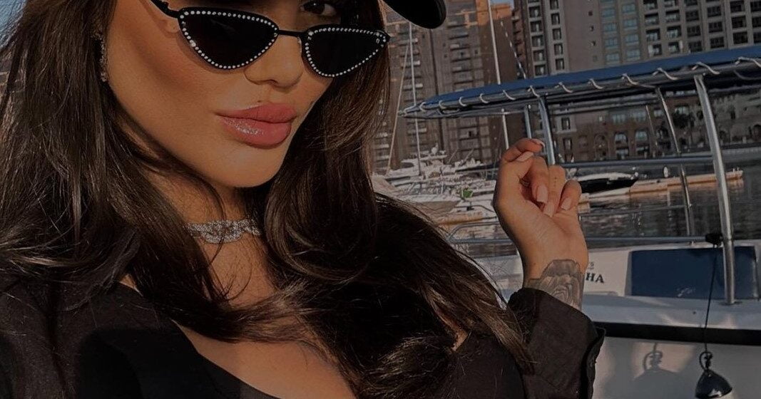 Operacionet e kanë bërë të bukur, por s’do ta besoni sa ndryshe dukej Morena shumë vite më parë