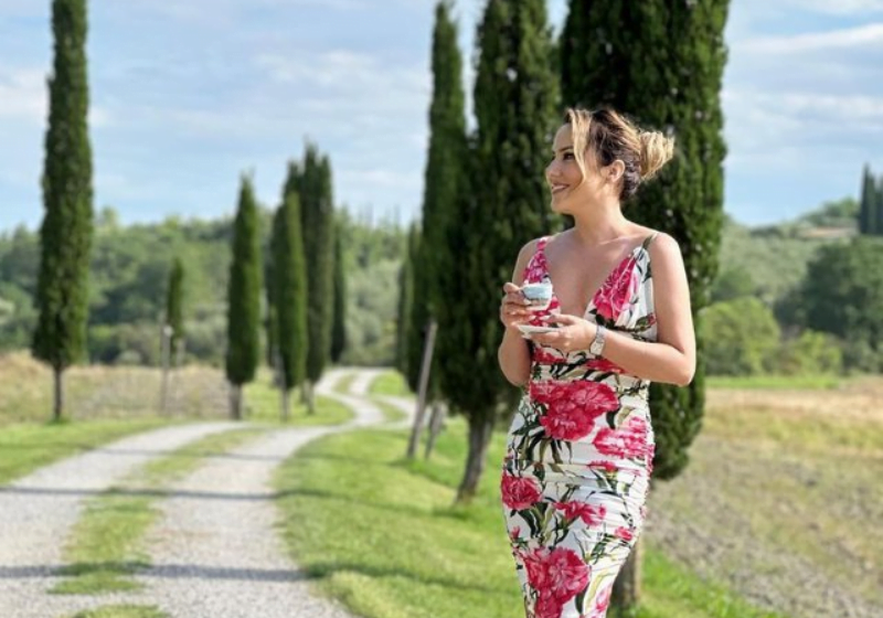 Arbana harron se është e martuar e ka fëmijë, provokon rëndë e veshur me ‘miniq’