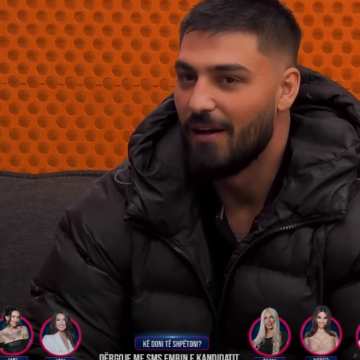 Azemi ia shpjegon historinë e shumëpërfolur, por Blero duket ta ketë fokusin krejt tjetërkund