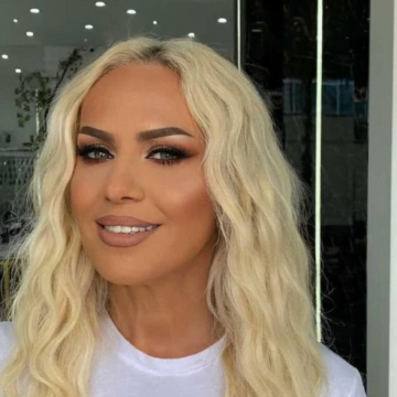 Ish-vjehrra e Santianës së BBVK-së sapo doli nga frizerka, po duket më nuse se ish-nusja e saj