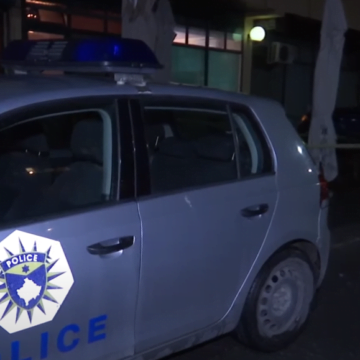 Një i vrarë dhe një e plagosur pas gjuajtjeve me armë zjarri në Prishtinë