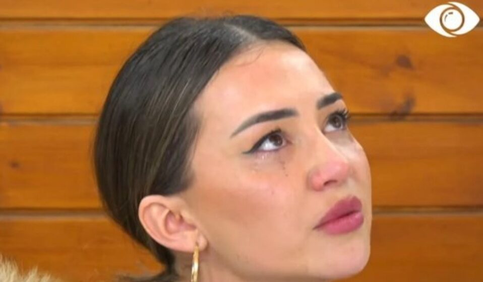 kiara Sot qenka një ditë shumë e veҫantë për Kiarën, i përloti të gjithë me këtë dedikim