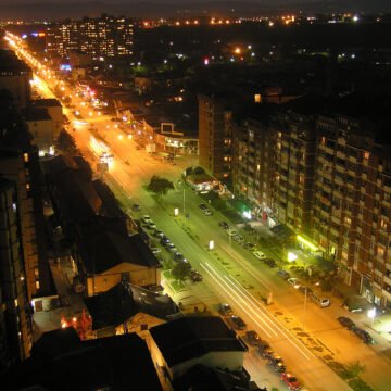 Prishtina nuk gjen qetësi, të shtëna me armë në lagjen Dardania, dalin pamje nga vendi i ngjarjes