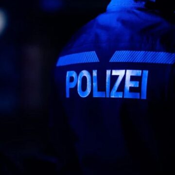 Ngjarje e rëndë: 19-vjeçari vret prindërit dhe vëllain, plagos motrën