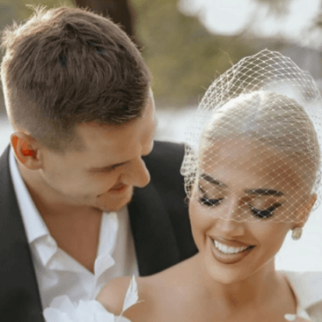 Adri-dhe-Iliriana. Iliriana deklarohet vetëm pak ditë pasi u bë nuse, më në fund flet hapur për pritjen e ëmbël