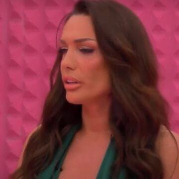 Drenusha-7 Pasi ish-burri u fut në shtëpi, Drenusha shokohet e mbetet pa fjalë, por më pas ia përplas fjalën për fytyre