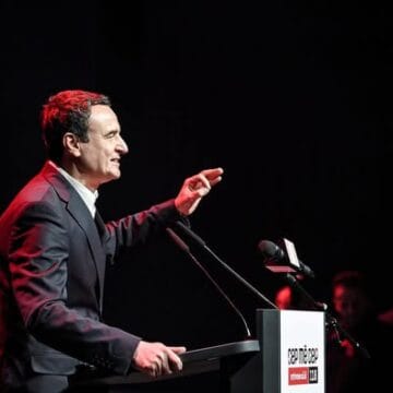 Mbi 50%, Vetëvendosja shpall fitoren me festë të zjarrtë në këtë komunë