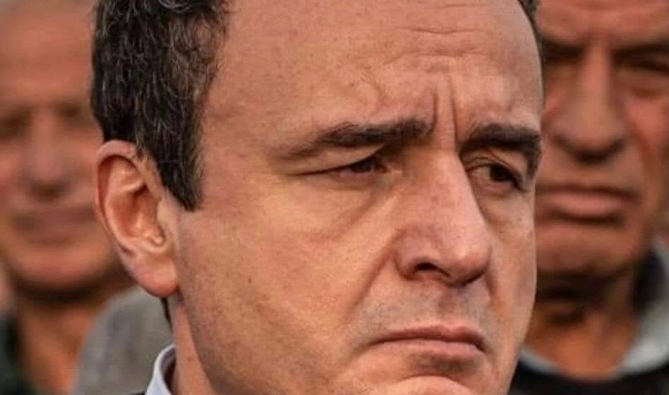 IMG_4507 Pasi u mashtrua, Albin Kurti bën edhe një lëshim të rëndë, e pranon publikisht dhe kërkon falje