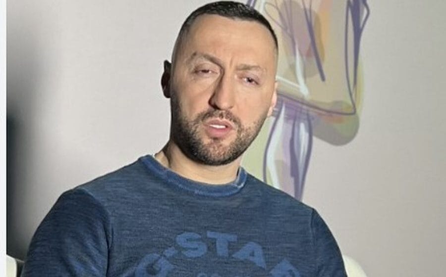 G Bani Sëmundja e të atit mashtrim? G Bani bën veprimin e papritur