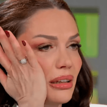 drenusha E kapi msyshi: Drenusha ka përfunduar me infuzion në dorë, e shtrirë në spital