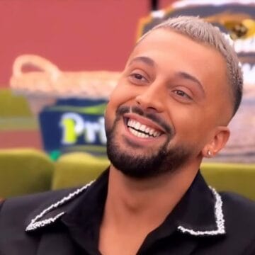 gjesti1 Gjesti kthehet në Pavlanin e tij, iu “gjuhet” ushqimeve tradicionale që s’i ka ngrënë qe gjysmë viti