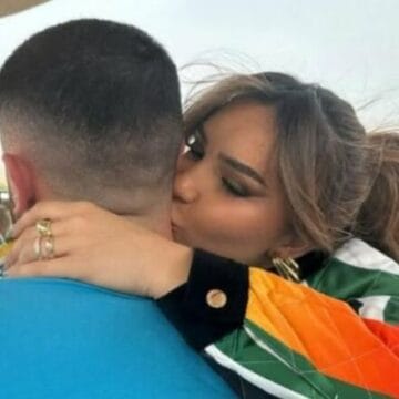 Kida publikon momente të bukura me të dashurin – sa të ëmbël janë bashkë