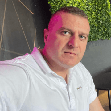 E dhimbshme: Kjo është gruaja e policit që vdiq sot në Prishtinë – e re e bukur e plotë jetë derisa mori lajmin e rëndë