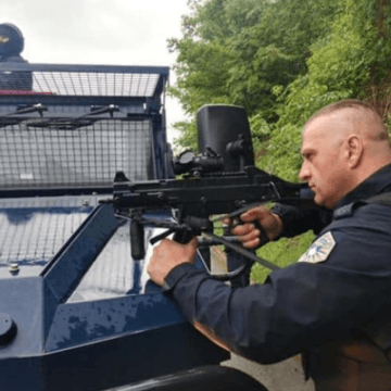 Edhe djali i policit që vdiq sot me fjalë të dhimbshme për babanë e tij – jep disa detaje që s’diheshin