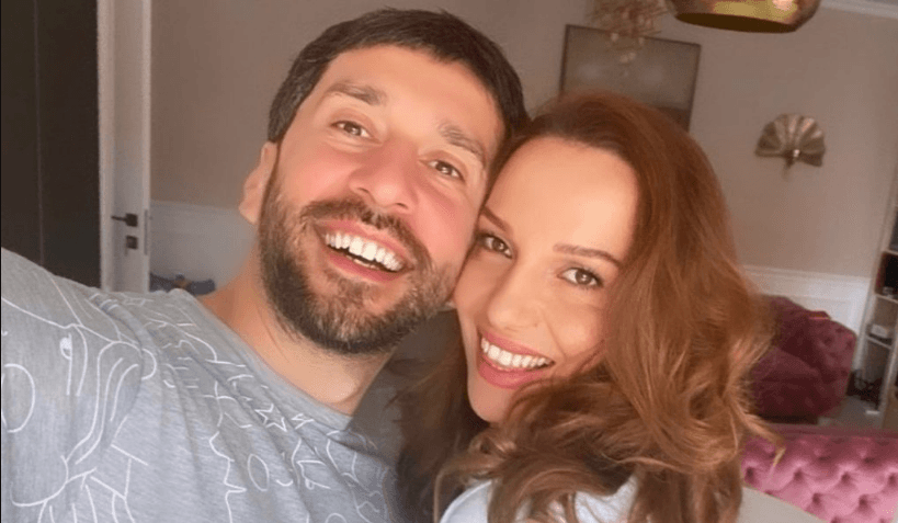 teuta Teuta dhe Adonisi më në fund reagojnë për ndarjen e tyre – kjo është gjendja e familjes së madhe