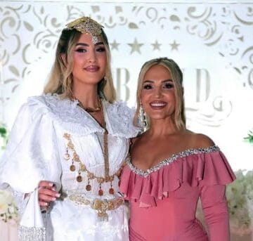 Çika e Afërdita Demakut vishet me dimia të tynehershit, vjehrrës e nënës së saj u bëhet zemra mal nga Dona