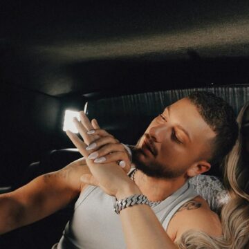 fero Pas urdhër-arrestit për Arbenitën, Fero shkon për të festuar bashkë me të dashurën