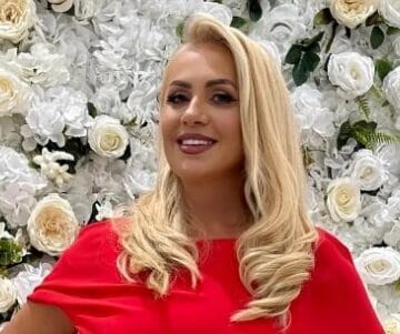 gili-585x301 Gilit po i duket vetja ende e re, nuk po ia lëshon rendin rejës, ajo i bëri konkurrencë me këtë fustan