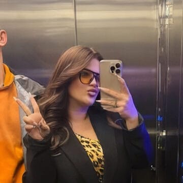 Çifti që po e ‘djeg’ rrjetin – Gresa dhe Vullneti ndajnë momente intime nga plazhi