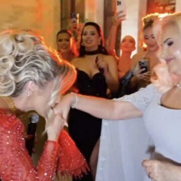 shkurteeeee Si nëna për bijën më, kjo është dhurata madhështore që Shyhretja ia ka bërë Engjit – e ëndërron secila çikë