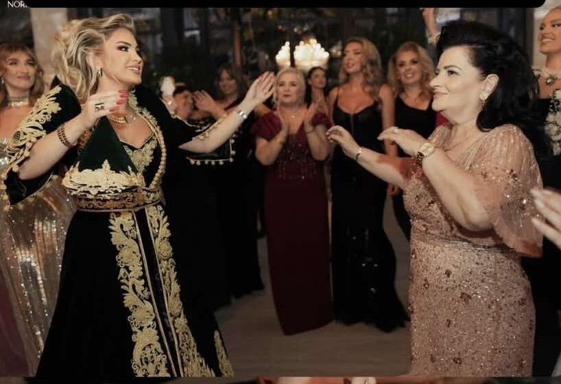 vjehrra2 Engji nuk di ta ndaj nënën e Mërgimit nga nëna e saj, kujdesi nga nusja e re për vjehrrën do të ua merr zemrën