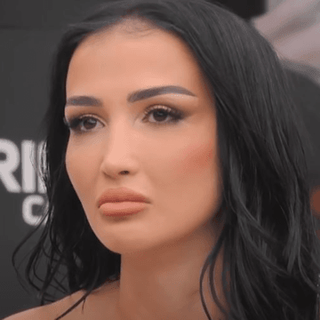 Xheneta në gjendje të rëndë shëndetësore, ajo përfundon në spital-me infuzione në duar