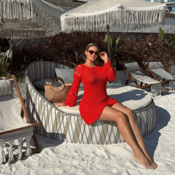 Capture Learta është ‘tranuar’ fare, e bëri hor familjen e burrit, ajo pozon zhveshur pa pikë marre