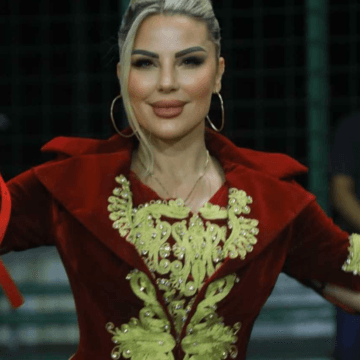 Ditën si deputete e natën si nuse, Duda Balje po i bën qefin vjehrrës duke u veshë dimijë e fustana