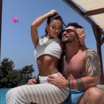 Kush tha që janë ndarë Roberti dhe Ana? Ata po i shijojnë pushimet së bashku,  fotot e tyre janë ‘tym e flakë’