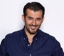 images Labinot Tahiri fejon djalin e tij, dalin pamjet nga ahengu, nusja qenka një miss i vërtetë