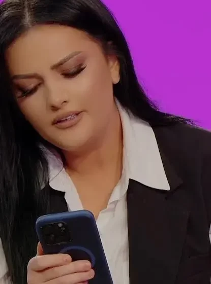 Motrat Mustafa flasin për djalin e Kumrisë që i dha fund martesës, Lulja shihet me lot në sy, tregon arsyjen e ndarjes