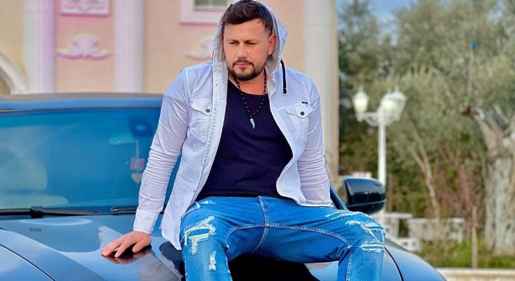 mevlan-shaba-432423238769 Mevlani e paskan zënë mallkimet e Livias, ai bën aksident të rëndë me makinë, përfundon në spital, kjo është gjendja e tij