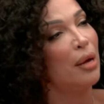 Rovena Stefa bëhet hor para dasmorëve, ajo bën veprimin që askush s’do e donte në dasmë, i zoti s’do e paguajë