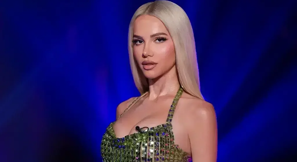 sara-kolami-b-787767676 Sara Kolami befason me pamjen e re – askush s’e priste këtë transformim