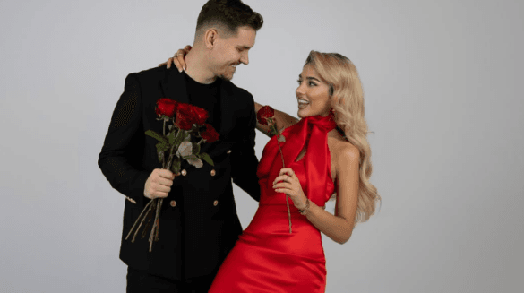 Adri-Ilriana-585x327 Të gjithë sytë tek Adri dhe Ilirjana, me lot në sy ajo më në fund jep lajmin e shumëpritur