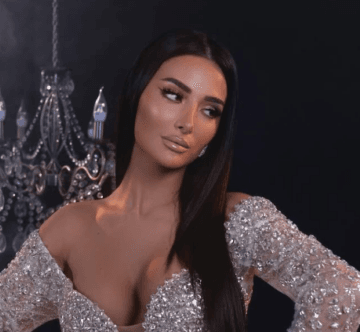 Alba e “BBVK” lë pa fjalë të gjithë me trupin si peshk, por një gjë nuk po shkon me fustanin e saj etaj dhe i hutoj ndjekesit