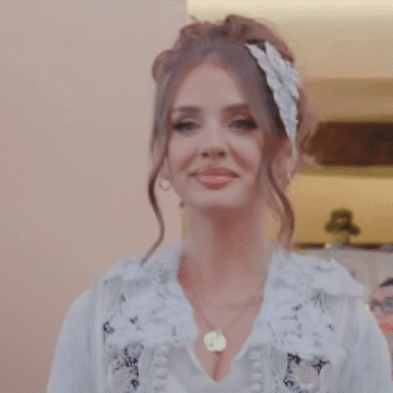 limaj fatmir Momenti i këndimit dhe vallëzimit me defa i vajzës së Fatmir Limajt