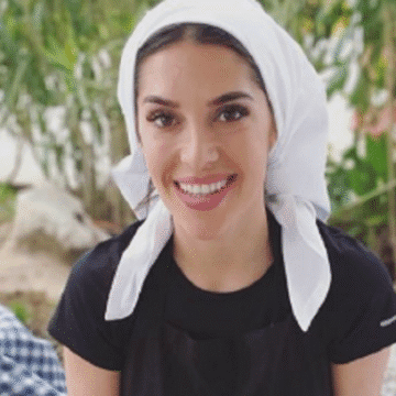 Nga një nuse katundi pa pikë stili, në një super-grua shehri, “Pajtesa” do t’iu lë gojëhapur me pozat e fundit